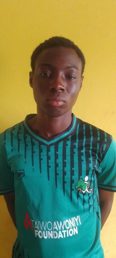 23 OLABISI AYOMIDE