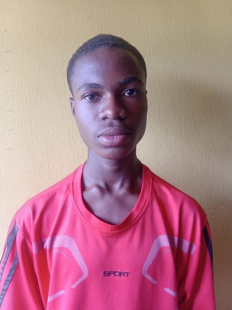 3 RAJI ABDULWASIU