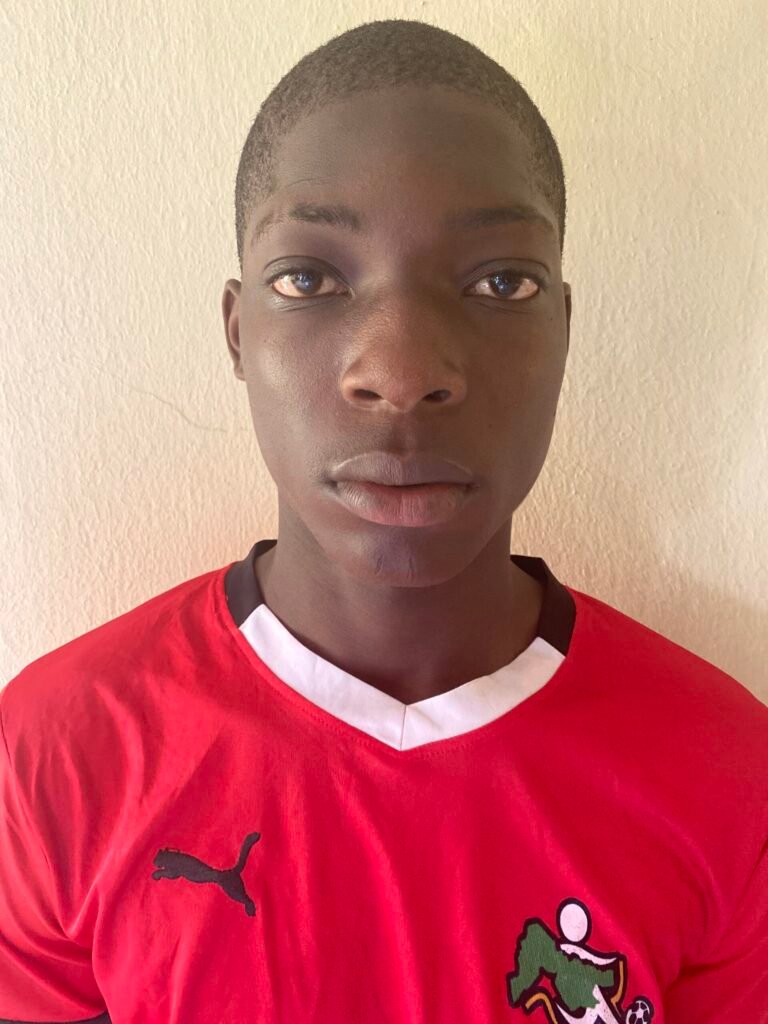 17 OLAITAN USMAN