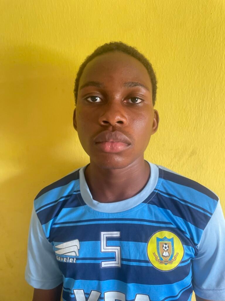 17 AJAYI VINCENT