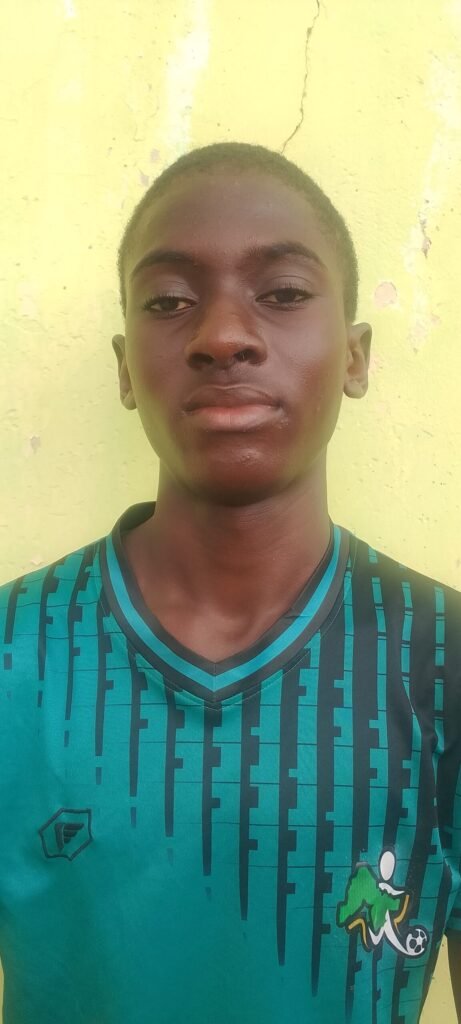 19 MUKHTAR AKODUDU