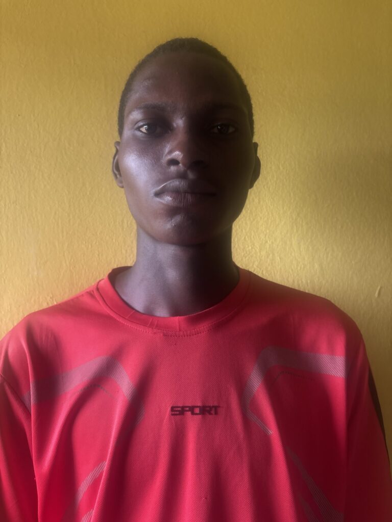 24 Victor Ezekiel Bolarinwa