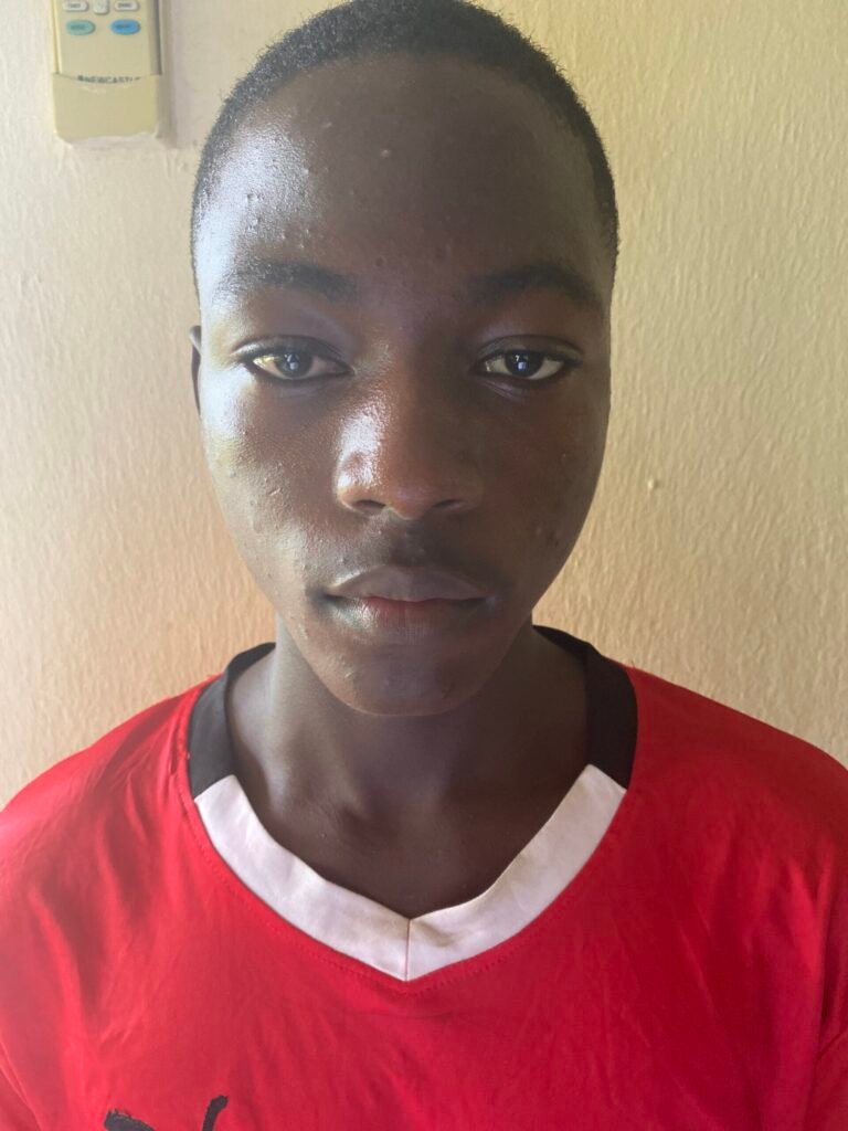 23 YUSUF OLORORO F.