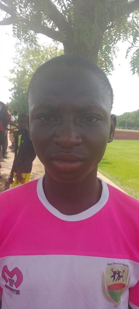 25 OLAMILEKAN MAMUSHI