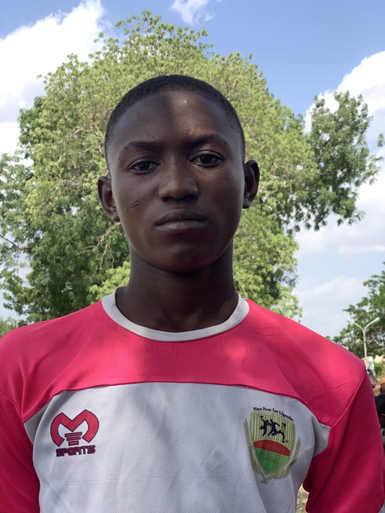 19 ISSA ABDULMUIZ