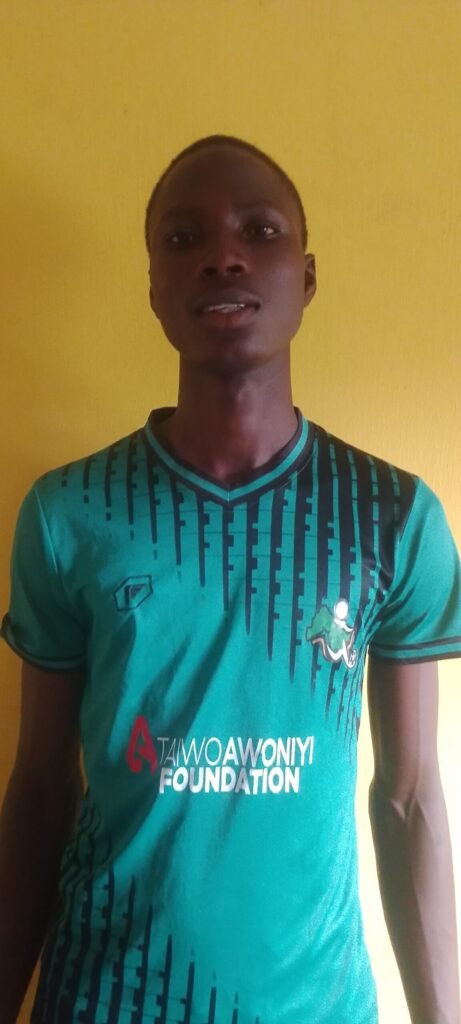 33 SAHEED MUTIU