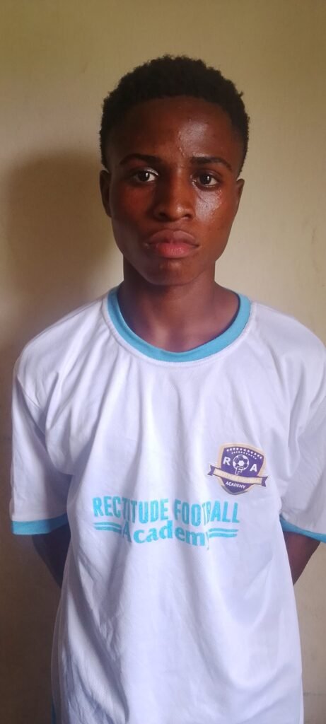29 AZEEZ ABDULWAHAB