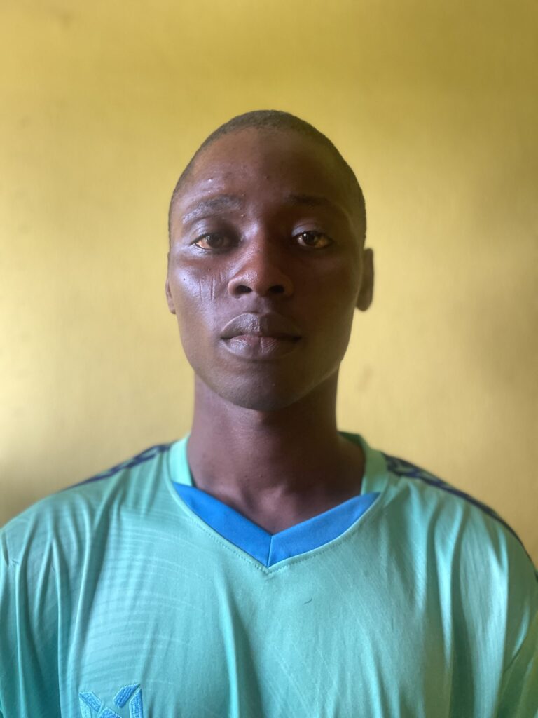 01 MUHAMMED AWWAL