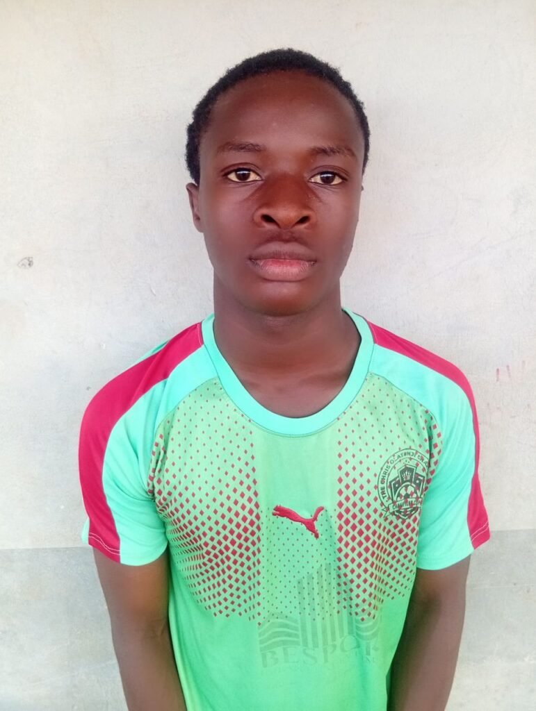22 ABDULBATIN NUHU