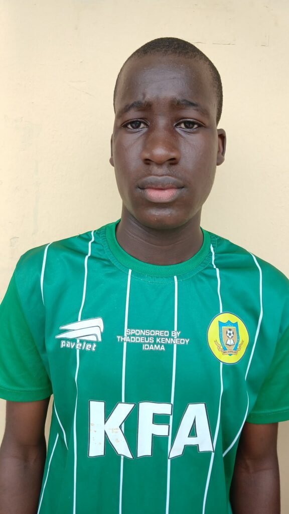 38 MUYIDEEN MIKAHEEL