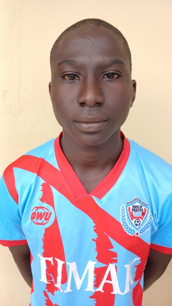 40 AKEEM SAHEED