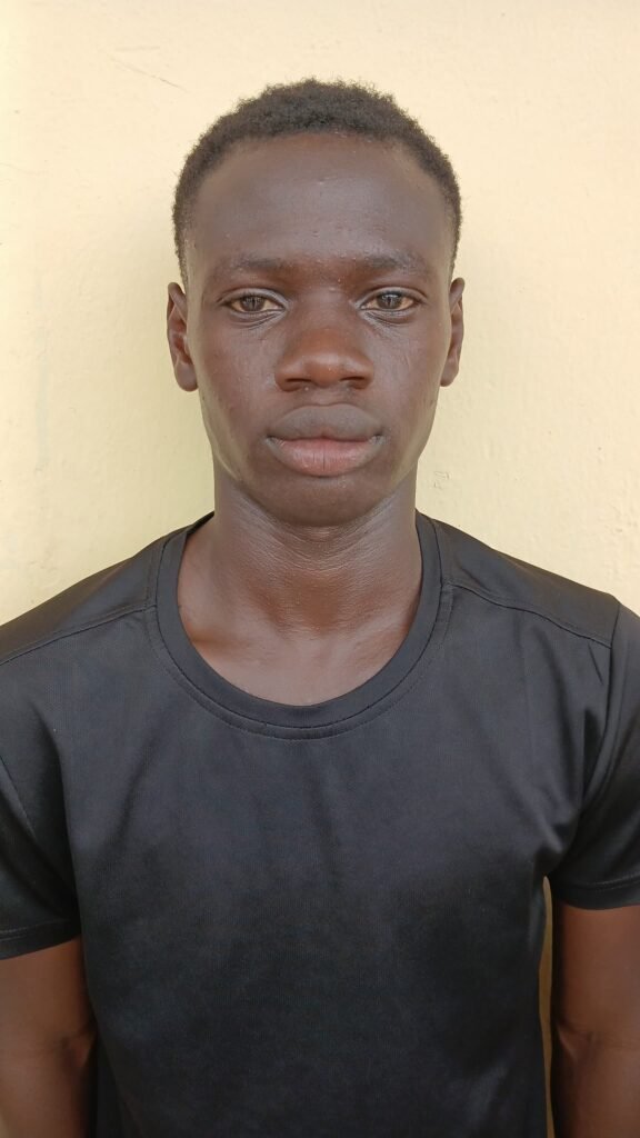 36 ABDULRAZAQ OLAIYA